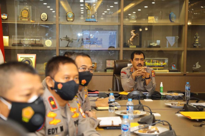 Kumpulkan Para Jenderal, Kabaharkam Bahas Program Kerja 100 Hari Kapolri