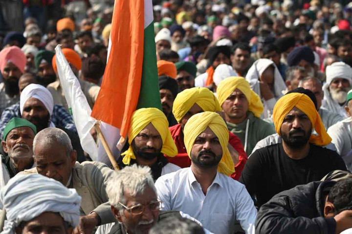 Protes UU Pertanian Baru, Ribuan Petani di India Mogok Makan