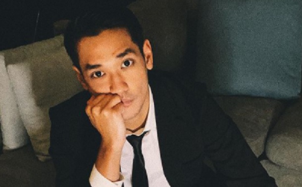 Afgan Pose dengan Penampilan Baru, Pevita Pearce <i>Kelepek-kelepek</i>