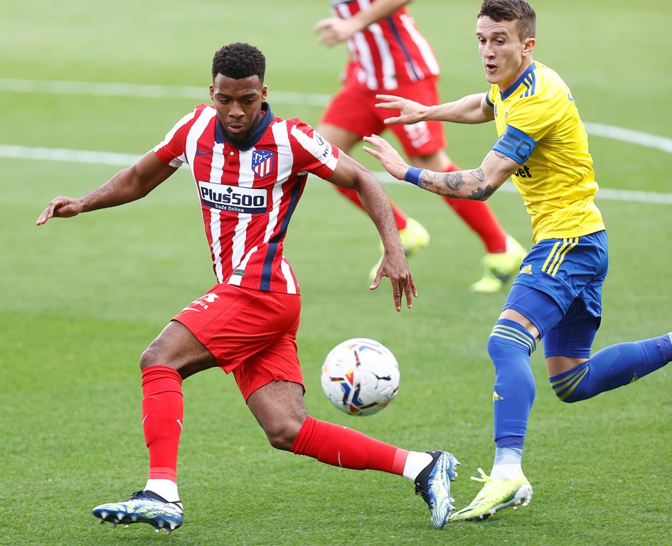 Suasana pertandingan Cadiz vs Atletico Madrid (twitter: @Atleti)