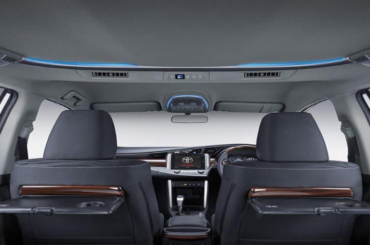 5 Cara Menghilangkan Bau Amis Ikan Di Mobil