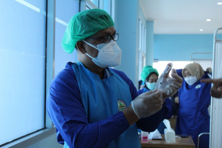 7.352 Nakes di Lampung Sudah Disuntik Vaksin Covid-19