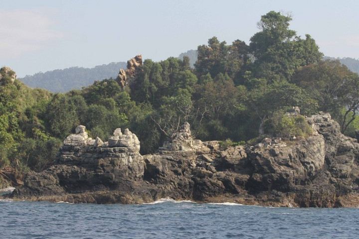 Pemkab Dukung Polisi Usut Penjualan Pulau di Taman Nasional Takabonerate