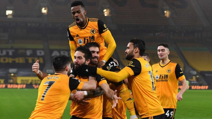 Wolverhampton vs Arsenal: The Wolves Berbalik Menang setelah Unggul Jumlah Pemain