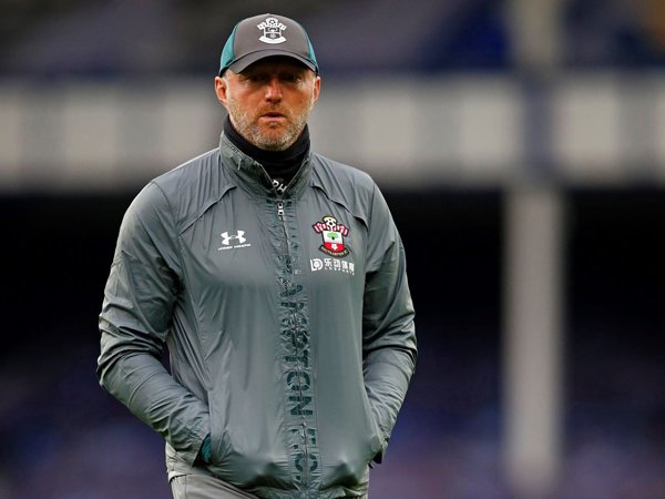 Kartu Merah Hancurkan Southampton
