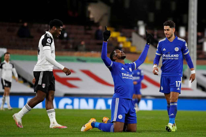 Liga Inggris: Bekuk Fulham 2-0, Leicester Kembali ke Jalur Kemenangan