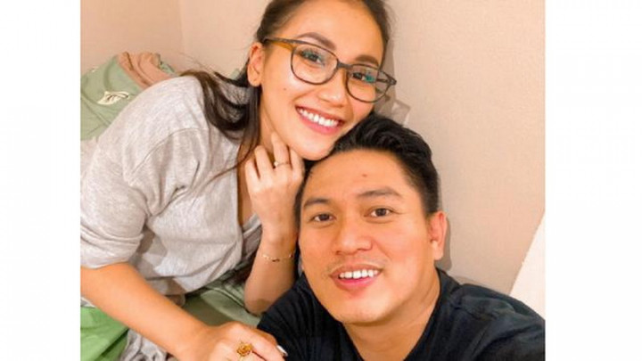 Sudah Siapkan Baju Pengantin, Ayu Ting Ting Isyaratkan Batal Menikah