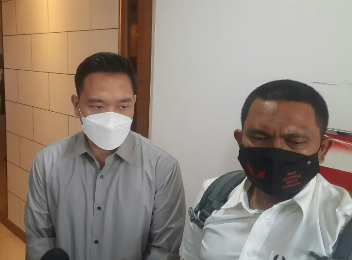 Michael Nobu Siap Ikut Olah TKP Video Asusila dengan Gisel