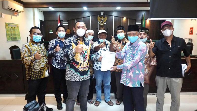 Suasana usai sidang, di Pengadilan Negeri Jember, Jawa Timur. (Foto: Dok. LPDB-KUMKM)