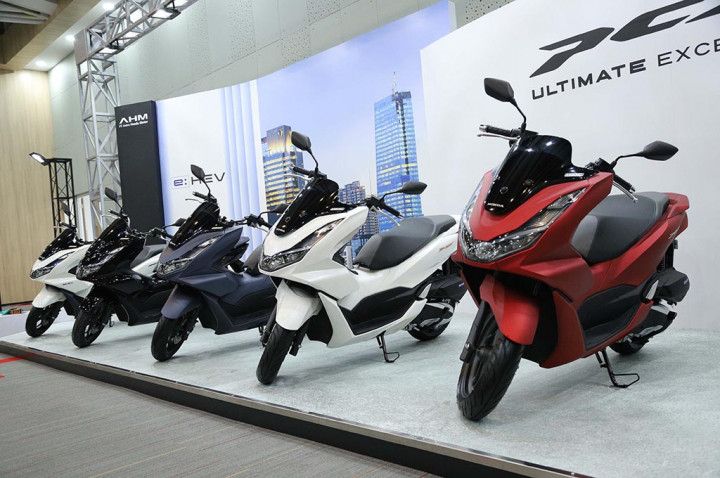 Honda PCX 160 & Hybrid Dipasarkan, Harga Mulai Rp30 Jutaan