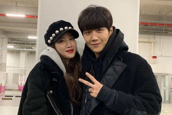 Moon Ga Young dan Kim Seon Ho Kembali Dipertemukan sebagai Pasangan