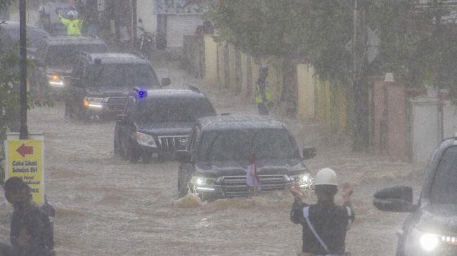 Mobil Presiden Jokowi yang Terjang Banjir Kalsel Curi Perhatian Warga Amerika, Kini Banyak Diburu