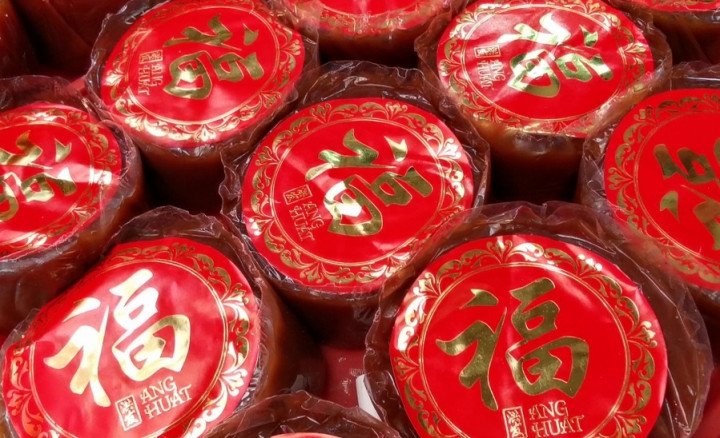 Dihantam Pandemi, Pesanan Kue Khas Imlek Turun Hingga 50%