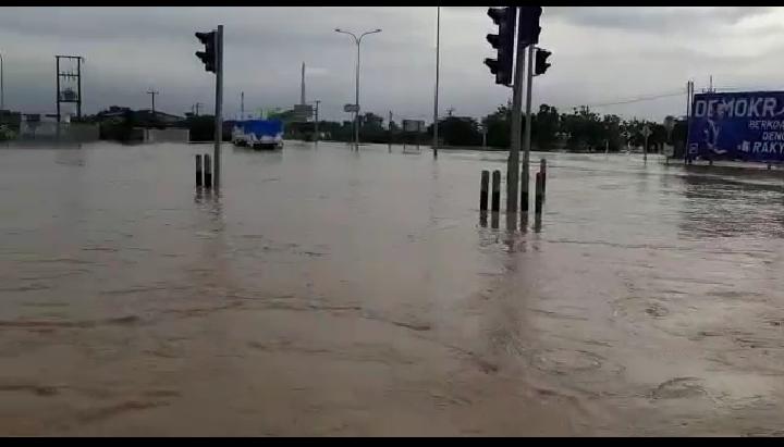 GT Kertajati Tol Cipali Ditutup Akibat Banjir