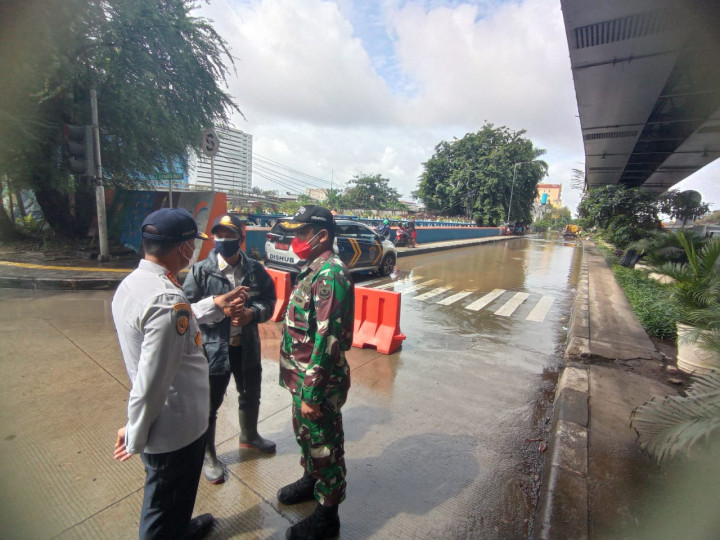 Sejumlah Jalan di Jakut Direkayasa Akibat Luapan Kali Ciliwung