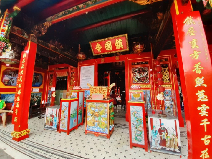 Kelenteng Tien Kok Sie di Solo Ditutup Saat Imlek