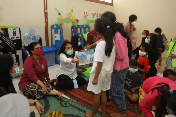 137 Pengungsi Merapi di Purwobinangun Dipulangkan