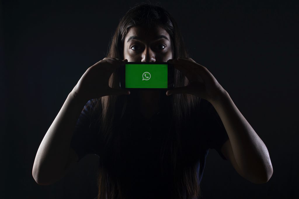 Fitur baru ini membisukan video yang akan kamu bagikan. (Foto: Ilustrasi Unsplash)