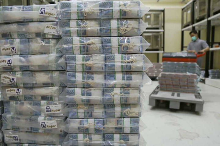 Lelang Enam Seri Sukuk Negara Serap Rp12 Triliun