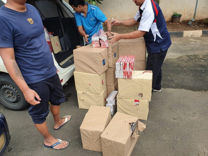 136 Ribu Batang Rokok Ilegal Asal Jatim Disita
