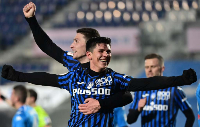 Selebrasi gelandang Atalanta Matteo Pessina usai membobol gawang Napoli (Foto: AFP/Miguel Medina)