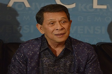 Dubes RI untuk Filipina Sinyo Harry Sarundajang Tutup Usia