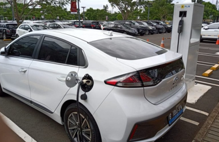 Kawasan Industri Harus Siap Terima Kendaraan Listrik