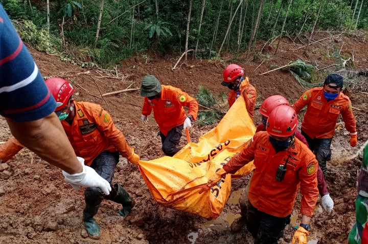 Korban Terakhir Longsor Kebumen Ditemukan Meninggal