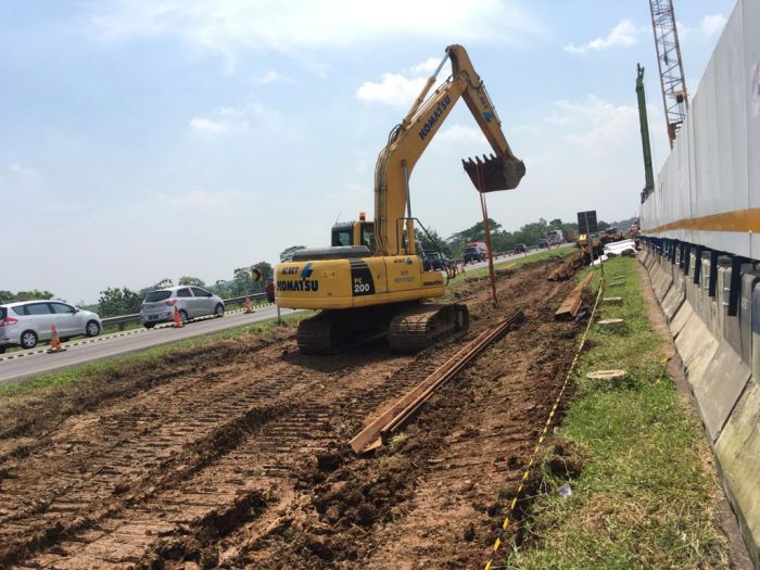 KM 122 Tol Cipali Dibuatkan Jalan Darurat