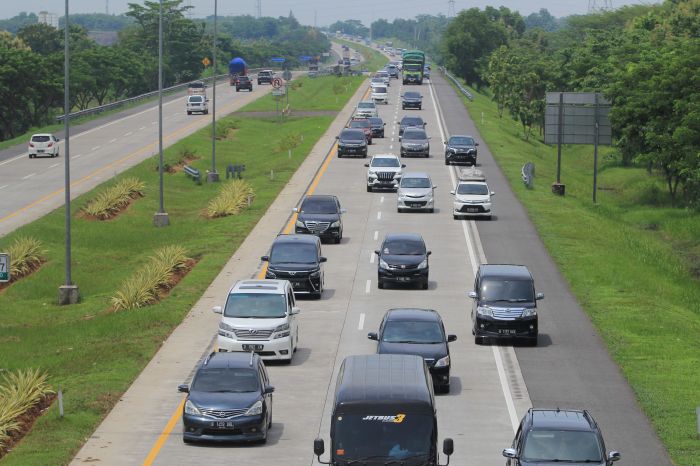 Usai Libur Imlek, 114 Ribu Kendaraan Kembali ke Jabotabek