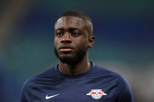 Resmi, Bayern Muenchen Rekrut Dayot Upamecano