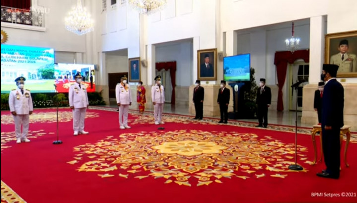 Jokowi Resmi Lantik Gubernur Kalimantan Utara dan Sulawesi Utara