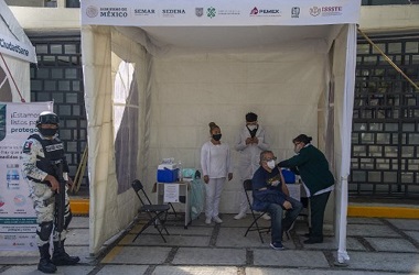 Meksiko Memulai Vaksinasi Covid-19 untuk Lansia