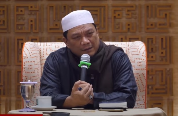 Ustaz Yahya Waloni: Penghasilan dari Youtube adalah Uang Kafir