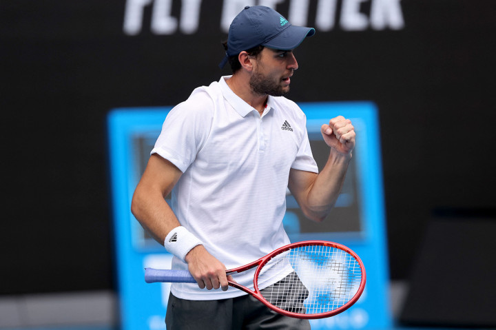 Taklukkan Dimitrov, Karatsev Melaju ke Semifinal Australia Open