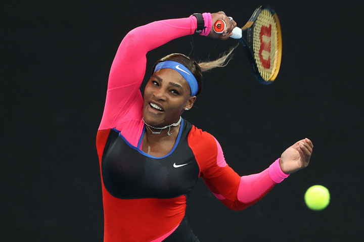 Serena Williams Tantang Osaka di Semifinal Australia Open