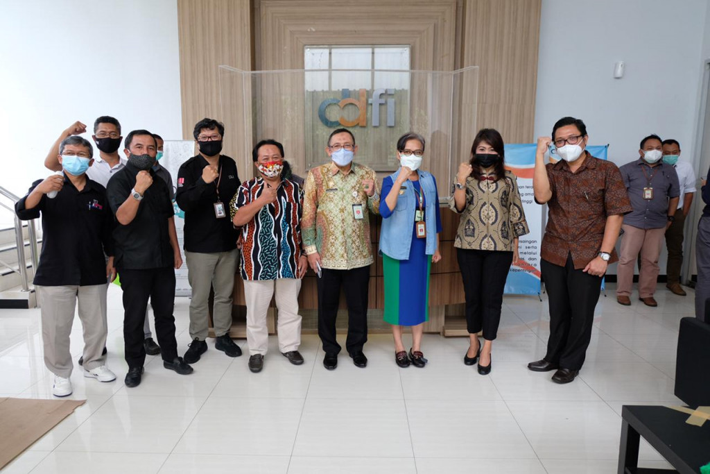 Direktorat Jenderal Peternakan dan Kesehatan Hewan Kementan saat menyambangi salah satu anak perusahaan PT Pangansari Utama Food Resources yakni Dunia Daging Food Industry (DDFI) di Purwakarta, pada Selasa, 16 Februari 2021. Foto: dok Pangansari Utama.