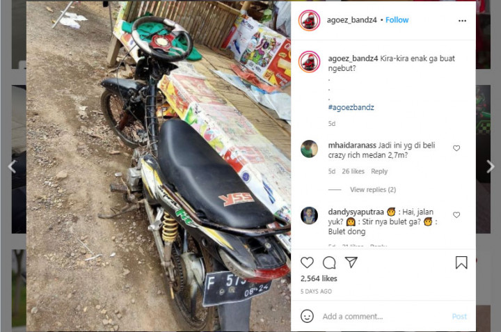 Jangan Ditiru, Motor Ini Ganti Setang dengan Setir Mobil