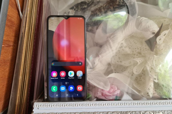 Samsung Galaxy A02s, Terjangkau Cukup Bertenaga