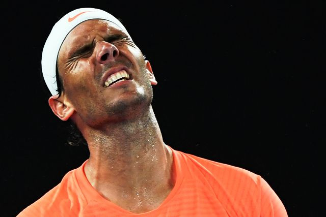 Australian Open: Tsitsipas Gagalkan Nadal Cetak Rekor Grand Slam