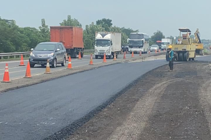 Jalur Darurat Cipali Diprediksi Rampung Jumat