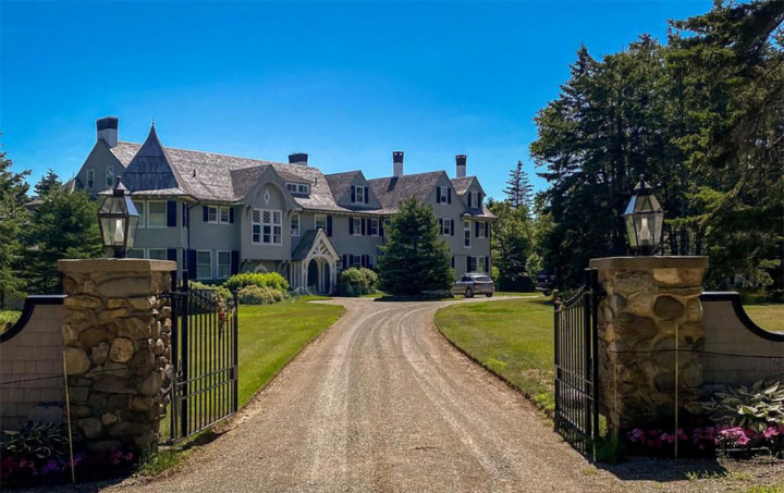 3 Berita Populer Properti, Rumah Mewah John Travolta hingga Rumah Sehat