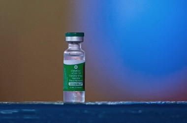 Taiwan Izinkan Penggunaan Darurat Vaksin AstraZeneca