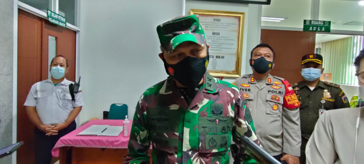 Reaktif Covid-19, 30 Korban Banjir Dirawat di Wisma Atlet