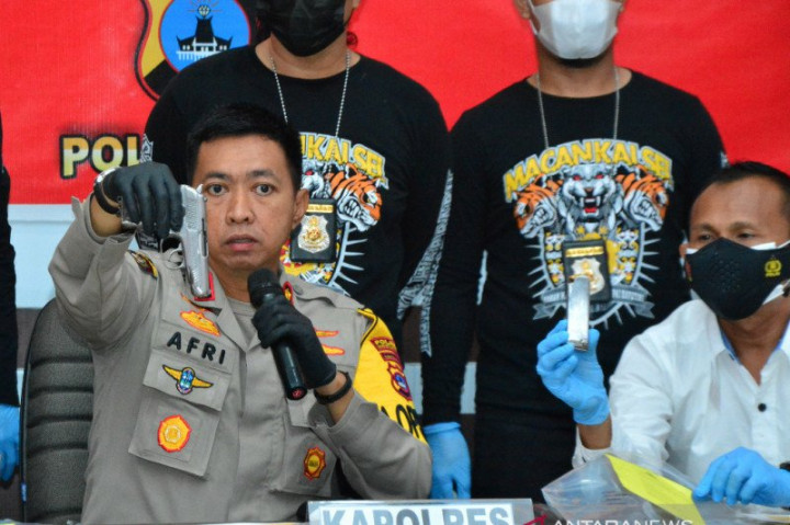 Polisi Telusuri Asal Senjata Api Pelaku Penyanderaan di Kalsel