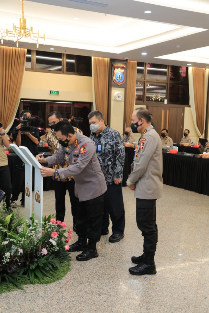 Kapolri Listyo Resmikan Aplikasi Pengaduan Masyarakat Dumas Presisi