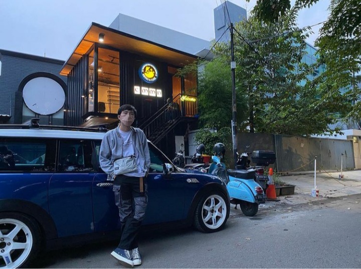 Dicibir Netizen jadi Penjilat, dr Tirta: Mini Cooper 4, BMW 6
