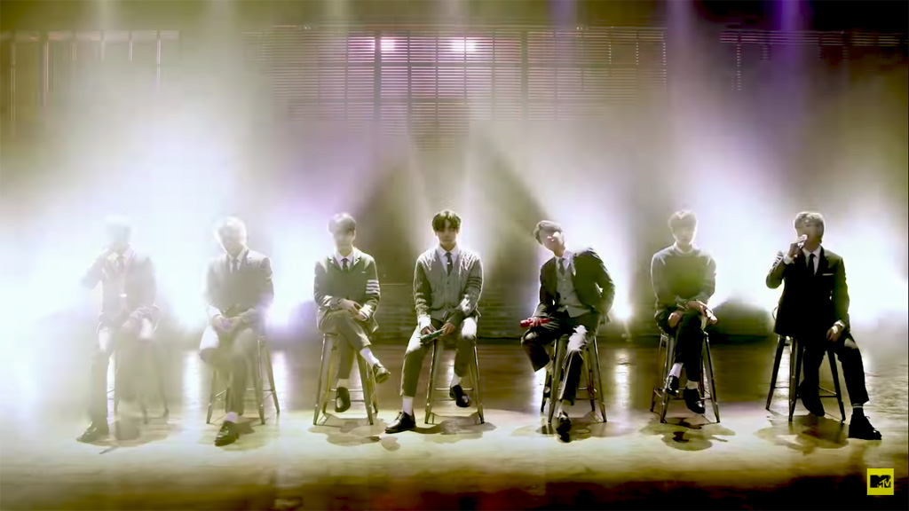 BTS Berikan Kejutan, Nyanyi Lagu Fix You Coldplay