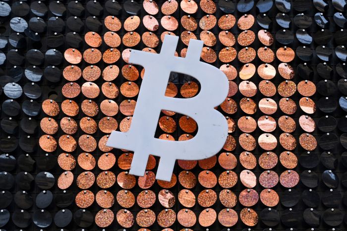Larang Bitcoin Cs, BI Bakal Bikin Mata Uang Digital Sendiri