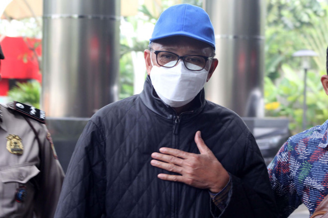 Gubernur Sulsel, Nurdin Abdullah tiba di gedung KPK. mi